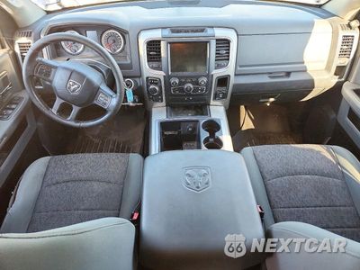 Zdjęcie 8 z 12 samochodu: 2015 RAM 1500 SLT VIN:1C6RR7LG2FS555390 - miniatura