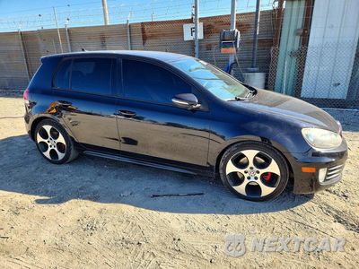 Czwarte zdjęcie samochodu z boku: 2012 VOLKSWAGEN GTI VIN:WVWGV7AJ9CW020037 - miniatura