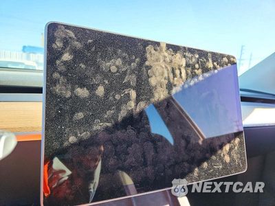 Zdjęcie 9 z 14 samochodu: 2023 TESLA MODEL Y VIN:7SAYGDEE6PA093399 - miniatura