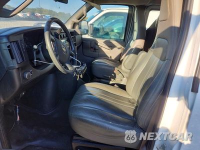 Zdjęcie 7 z 12 samochodu: 2019 CHEVROLET EXPRESS 35 - DELIVERY VAN VIN:1GCZGGFG1K1168162 - miniatura