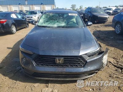 Piąte zdjęcie samochodu w środku: 2025 HONDA ACCORD LX VIN:1HGCY1F2XSA088008 - miniatura