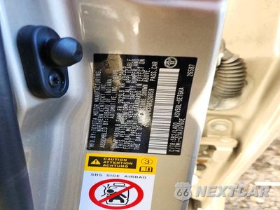 Zdjęcie 12 z 12 samochodu: 2016 TOYOTA CAMRY VIN:4T4BF1FK6GR526059 - miniatura