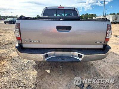 Zdjęcie 6 z 12 samochodu: 2015 TOYOTA TACOMA BASE VIN:5TFTX4CN2FX068288 - miniatura