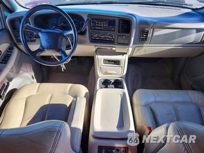Zdjęcie 8 z 14 samochodu: 2002 CHEVROLET TAHOE K1500 VIN:1GNEK13Z12J196258 - miniatura