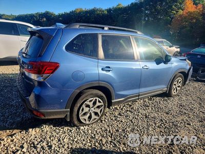 Trzecie zdjęcie samochodu z tyłu: 2019 SUBARU FORESTER PREMIUM VIN:JF2SKAECXKH504069 - miniatura