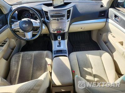 Zdjęcie 8 z 14 samochodu: 2010 SUBARU OUTBACK 2.5I PREMIUM VIN:4S4BRCHC1A3334824 - miniatura