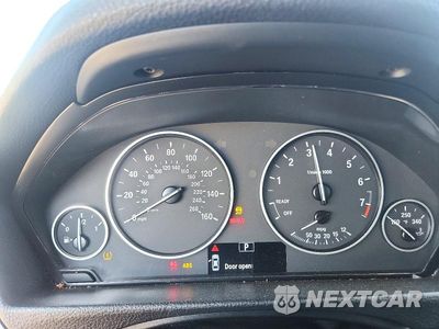 Zdjęcie 9 z 12 samochodu: 2012 BMW 328 VIN:WBA3A5C54CF342547 - miniatura