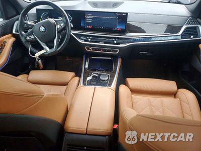 Zdjęcie 8 z 13 samochodu: 2025 BMW X5 XDRIVE40I VIN:5UX23EU05S9Y99216 - miniatura