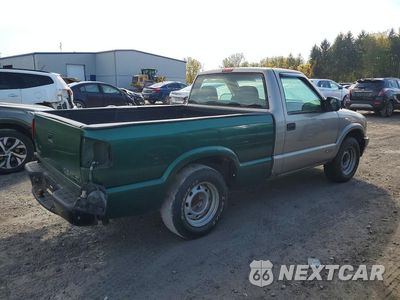 Trzecie zdjęcie samochodu z tyłu: 1999 CHEVROLET S TRUCK S10 VIN:1GCCS1446X8116650 - miniatura
