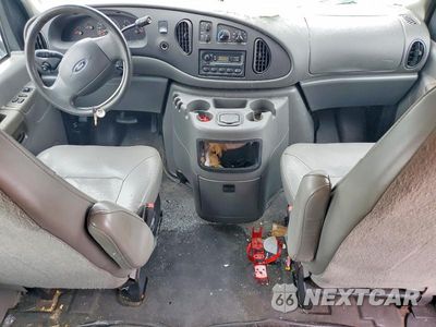Zdjęcie 8 z 13 samochodu: 2003 FORD ECONOLINE E350 SUPER DUTY WAGON VIN:1FBSS31L43HA18251 - miniatura