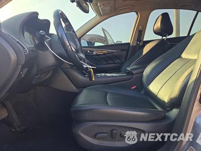 Zdjęcie 7 z 12 samochodu: 2018 INFINITI Q50 3.0T LUXE VIN:JN1EV7AP6JM355828 - miniatura