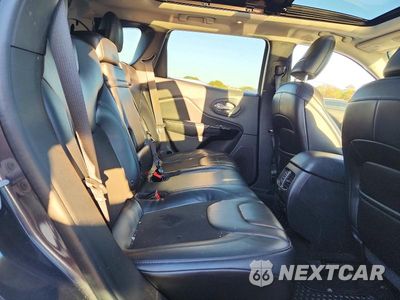 Zdjęcie 11 z 13 samochodu: 2019 JEEP CHEROKEE LATITUDE PLUS VIN:1C4PJMLBXKD391038 - miniatura