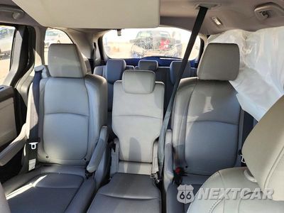 Zdjęcie 10 z 13 samochodu: 2019 HONDA ODYSSEY EXL VIN:5FNRL6H7XKB088773 - miniatura