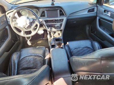 Zdjęcie 8 z 13 samochodu: 2015 HYUNDAI SONATA SPORT VIN:5NPE34AF4FH166072 - miniatura