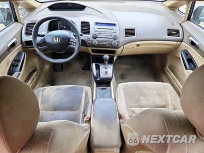 Zdjęcie 8 z 13 samochodu: 2006 HONDA CIVIC LX VIN:1HGFA16506L066069 - miniatura