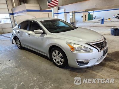 Czwarte zdjęcie samochodu z boku: 2015 NISSAN ALTIMA 2.5 S VIN:1N4AL3APXFN372309 - miniatura