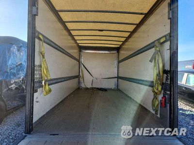 Zdjęcie 10 z 13 samochodu: 2017 FORD TRANSIT BOX TRUCK VIN:1FDBF9ZM5HKB57780 - miniatura