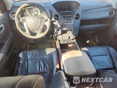 Zdjęcie 8 z 13 samochodu: 2015 HONDA PILOT TOURING VIN:5FNYF3H98FB017225 - miniatura
