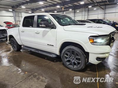 Czwarte zdjęcie samochodu z boku: 2022 RAM 1500 LARAMIE VIN:1C6SRFJT7NN174594 - miniatura