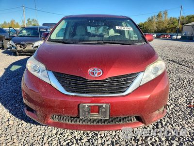 Piąte zdjęcie samochodu w środku: 2011 TOYOTA SIENNA LE VIN:5TDKK3DC6BS096127 - miniatura