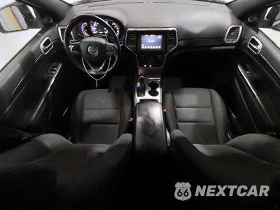 Zdjęcie 8 z 13 samochodu: 2019 JEEP GRAND CHEROKEE LAREDO VIN:1C4RJEAG7KC732432 - miniatura