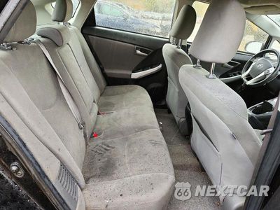 Zdjęcie 11 z 13 samochodu: 2012 TOYOTA PRIUS THREE VIN:JTDKN3DU1C5405879 - miniatura