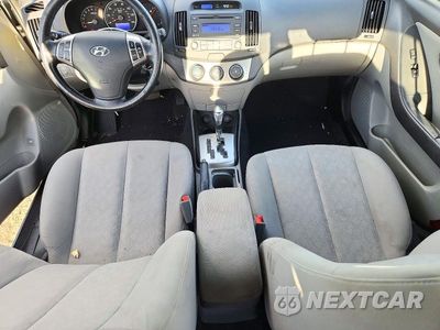 Zdjęcie 8 z 12 samochodu: 2010 HYUNDAI ELANTRA SE VIN:KMHDU4AD9AU177795 - miniatura