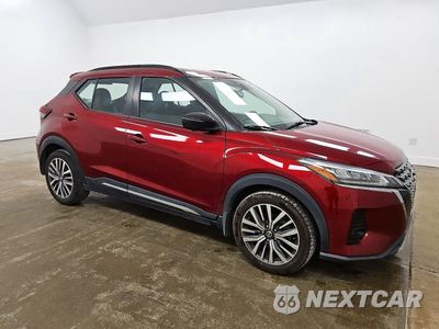 Czwarte zdjęcie samochodu z boku: 2021 NISSAN KICKS SR VIN:3N1CP5DV5ML495562 - miniatura