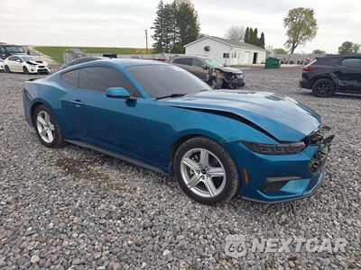 Czwarte zdjęcie samochodu z boku: 2026 FORD MUSTANG VIN:1FA6P8TH2T5117226 - miniatura