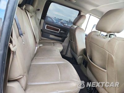 Zdjęcie 10 z 12 samochodu: 2011 DODGE RAM 2500 LARAMIE VIN:3D7UT2CL3BG562571 - miniatura