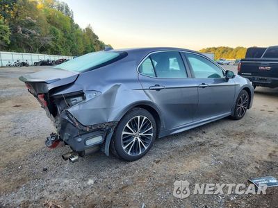 Trzecie zdjęcie samochodu z tyłu: 2019 TOYOTA CAMRY SE VIN:4T1B11HK2KU293523 - miniatura
