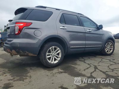 Trzecie zdjęcie samochodu z tyłu: 2013 FORD EXPLORER XLT VIN:1FM5K8D81DGB96568 - miniatura