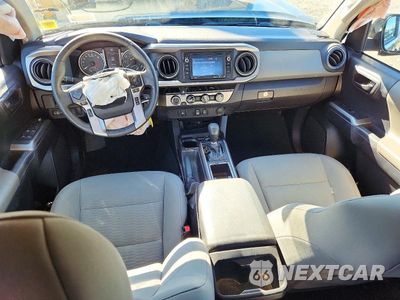 Zdjęcie 8 z 12 samochodu: 2018 TOYOTA TACOMA SR5 V6 VIN:3TMDZ5BN5JM042790 - miniatura
