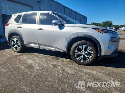 Czwarte zdjęcie samochodu z boku: 2022 NISSAN ROGUE SV VIN:5N1BT3BA1NC712526 - miniatura