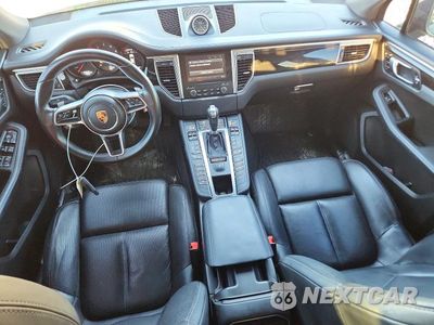 Zdjęcie 8 z 13 samochodu: 2017 PORSCHE MACAN GTS VIN:WP1AG2A54HLB51079 - miniatura