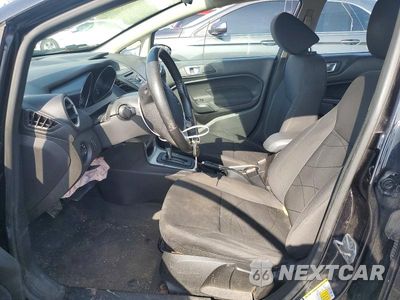 Zdjęcie 7 z 12 samochodu: 2015 FORD FIESTA SE VIN:3FADP4BJ3FM163604 - miniatura