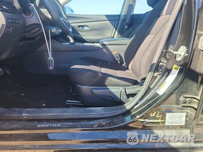 Zdjęcie 12 z 13 samochodu: 2025 NISSAN SENTRA SV VIN:3N1AB8CV7SY337989 - miniatura