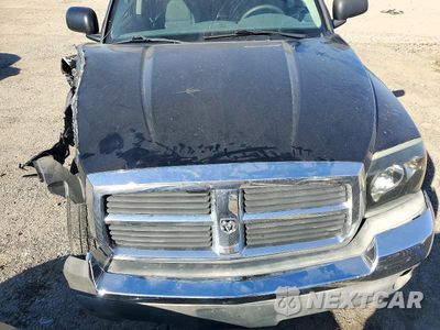 Zdjęcie 11 z 12 samochodu: 2005 DODGE DAKOTA QUAD SLT VIN:1D7HE48N45S365519 - miniatura