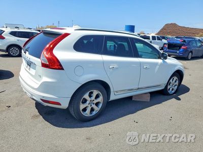 Trzecie zdjęcie samochodu z tyłu: 2016 VOLVO XC60 T5 VIN:YV440MDJ1G2849089 - miniatura