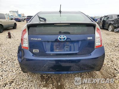 Zdjęcie 6 z 13 samochodu: 2013 TOYOTA PRIUS THREE VIN:JTDKN3DU3D1721258 - miniatura