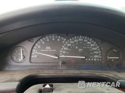 Zdjęcie 9 z 13 samochodu: 1994 CHRYSLER CONCORDE VIN:2C3EL56T3RH222606 - miniatura