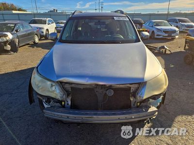 Piąte zdjęcie samochodu w środku: 2010 SUBARU FORESTER 2.5X PREMIUM VIN:JF2SH6CC6AH765146 - miniatura