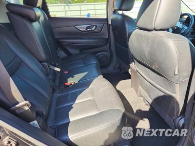 Zdjęcie 10 z 13 samochodu: 2015 NISSAN ROGUE SL VIN:5N1AT2MTXFC896399 - miniatura