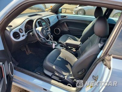 Zdjęcie 7 z 12 samochodu: 2014 VOLKSWAGEN BEETLE VIN:3VWJ17AT3EM666421 - miniatura