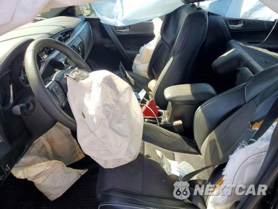 Zdjęcie 7 z 12 samochodu: 2016 TOYOTA COROLLA S PLUS VIN:5YFBURHE0GP568041 - miniatura
