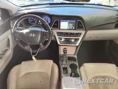 Zdjęcie 8 z 13 samochodu: 2015 HYUNDAI SONATA SPORT VIN:5NPE34AF3FH152017 - miniatura