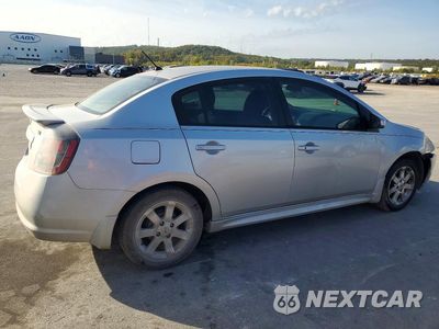 Trzecie zdjęcie samochodu z tyłu: 2010 NISSAN SENTRA 2.0 VIN:3N1AB6AP8AL687300 - miniatura