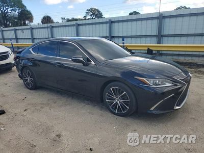 Czwarte zdjęcie samochodu z boku: 2022 LEXUS ES 350 BASE VIN:58ADZ1B12NU128585 - miniatura