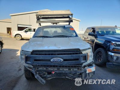 Piąte zdjęcie samochodu w środku: 2018 FORD F150 VIN:1FTMF1CB8JKC71851 - miniatura