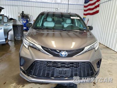 Piąte zdjęcie samochodu w środku: 2021 TOYOTA SIENNA XSE VIN:5TDDRKEC1MS003904 - miniatura